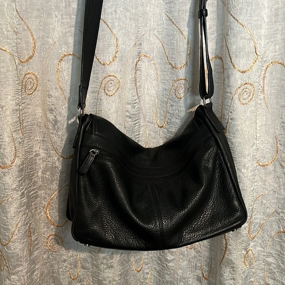 🌿Barney New York, Black Leather Crossbody Briefcase🌿 - Picture 6 of 7